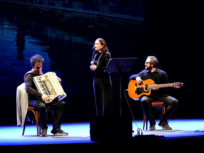 Teatro Piccinni -Bari, 26 dicembre 2024